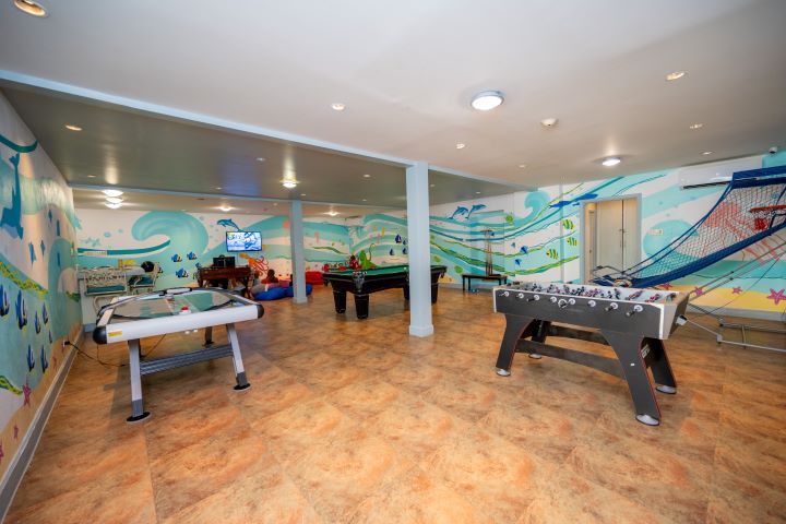 Kids Club tile 720x480 px