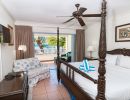 deluxebeachfrontking